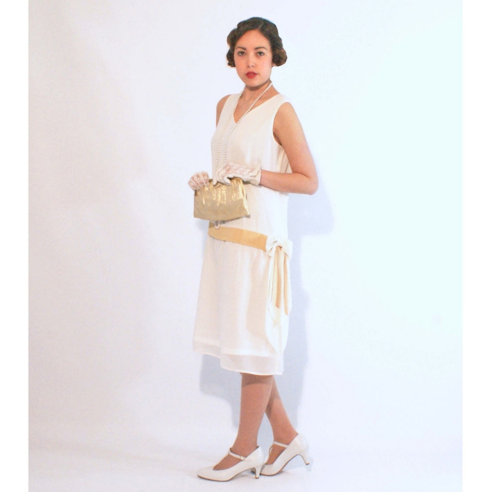 LA VIE DELIGHT 1920s Flapper Great Gatsby Style Drop Waist Dress White Gold